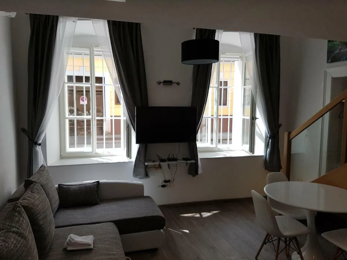 Sippo Apartments Lublana 0*,  Słowenia